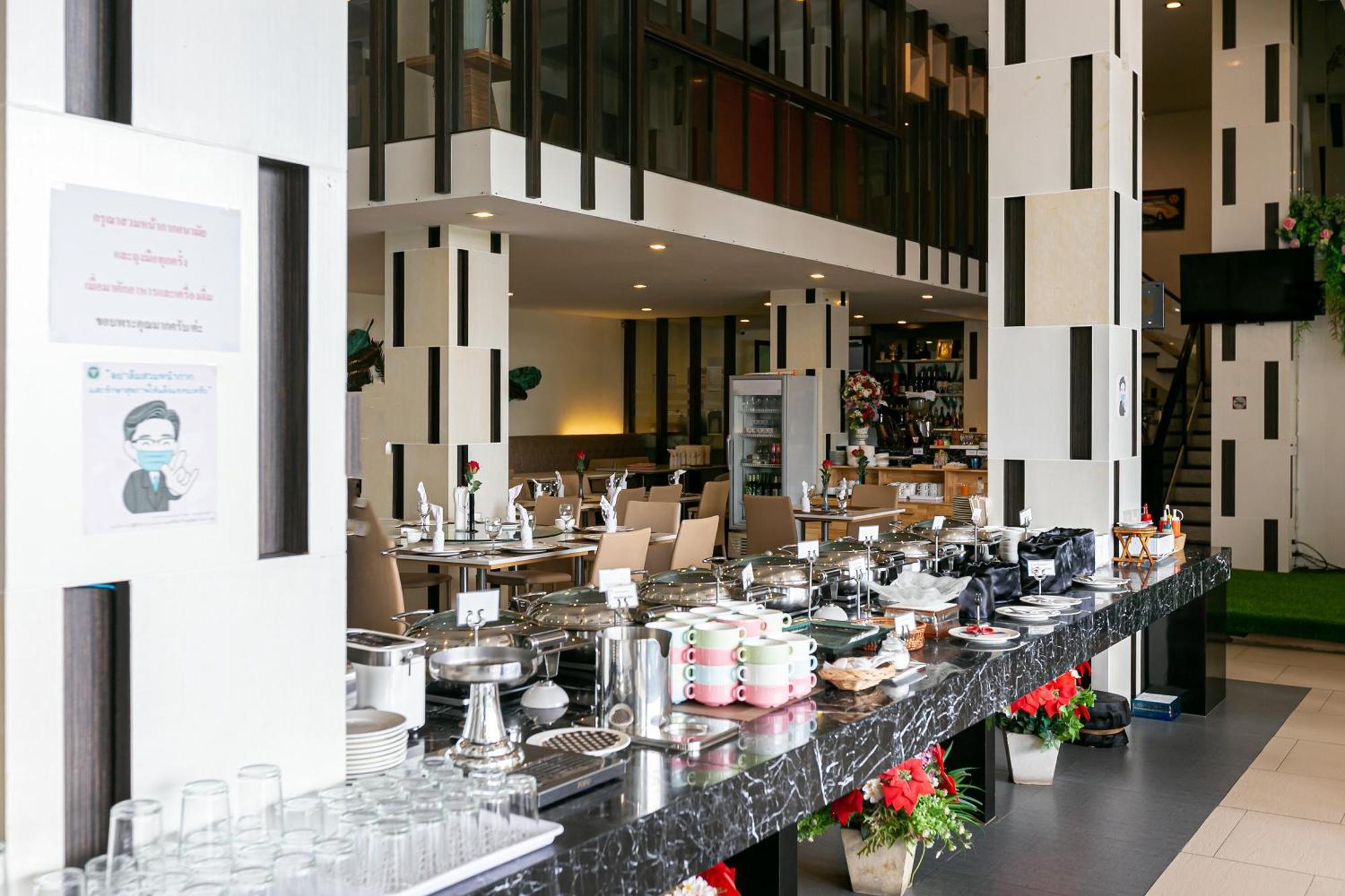 Grand Ratchapruek Hotel Пак-Крет Экстерьер фото